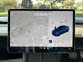TESLA MODEL 3 (Dual Motor) Long Range