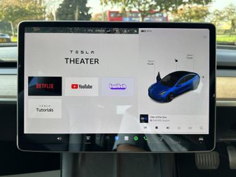 TESLA MODEL 3 (Dual Motor) Long Range