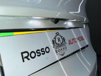 TESLA MODEL Y Auto RWD 5dr