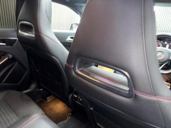 MERCEDES-BENZ A CLASS 2.1 A200d AMG Line (Premium Plus) 7G-DCT Euro 6 (s/s) 5dr