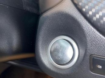 MERCEDES-BENZ A CLASS 2.1 A200d AMG Line (Premium Plus) 7G-DCT Euro 6 (s/s) 5dr