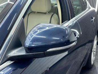 JAGUAR XF 2.2d Portfolio Auto Euro 5 (s/s) 4dr