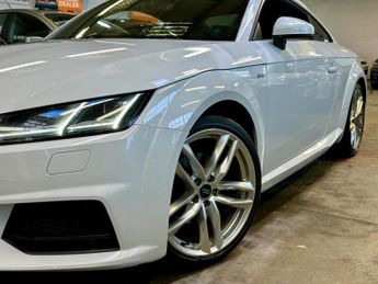 AUDI TT 2.0 TFSI S line S Tronic quattro Euro 6 (s/s) 3dr