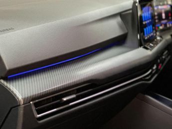 VOLKSWAGEN GOLF 2.0 TSI R