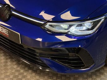 VOLKSWAGEN GOLF 2.0 TSI R