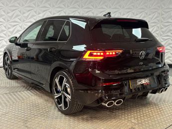 VOLKSWAGEN GOLF 2.0 TSI R
