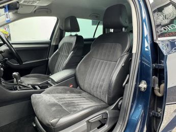 SKODA SUPERB 2.0 TDI SE Technology