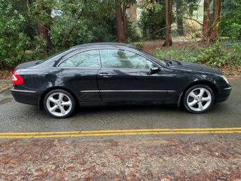 MERCEDES-BENZ CLK 2.7 CLK270 CDI Elegance 2dr