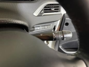 PEUGEOT 208 1.2 PureTech Active Euro 6 5dr
