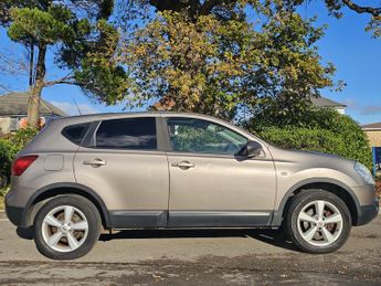 NISSAN QASHQAI 1.5 dCi Tekna