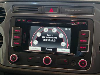 VOLKSWAGEN TIGUAN 2.0 TDI BlueMotion Tech Match