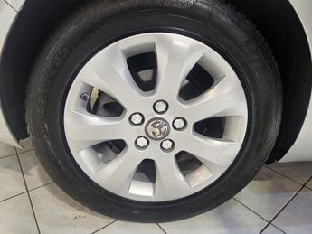 VAUXHALL INSIGNIA 2.0 CDTi ecoFLEX Tech Line