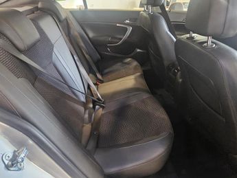 VAUXHALL INSIGNIA 2.0 CDTi ecoFLEX Tech Line