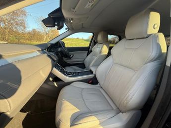 LAND ROVER RANGE ROVER EVOQUE 2.0 TD4 SE