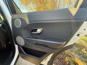 LAND ROVER RANGE ROVER EVOQUE 2.2 SD4 Pure