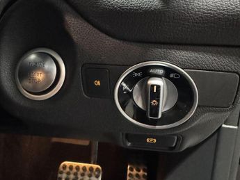 MERCEDES-BENZ CLA 2.1 CLA220d AMG Line Shooting Brake 7G-DCT 4MATIC Euro 6 (s/s) 5