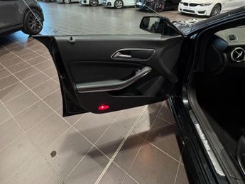 MERCEDES-BENZ CLA 2.1 CLA220d AMG Line Shooting Brake 7G-DCT 4MATIC Euro 6 (s/s) 5