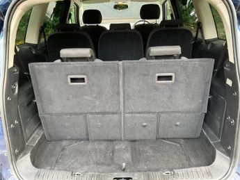 FORD S-MAX 2.0 TDCi Titanium 5dr