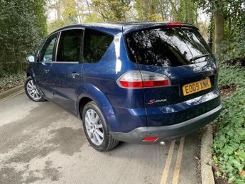 FORD S-MAX 2.0 TDCi Titanium 5dr