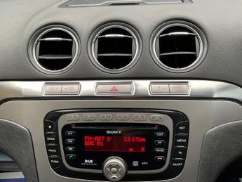 FORD S-MAX 2.0 TDCi Titanium 5dr