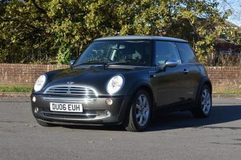 MINI HATCH 1.6 Cooper Park Lane Hatch