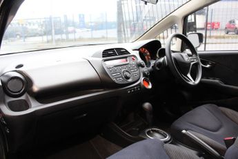 HONDA JAZZ 1.4 i-VTEC ES