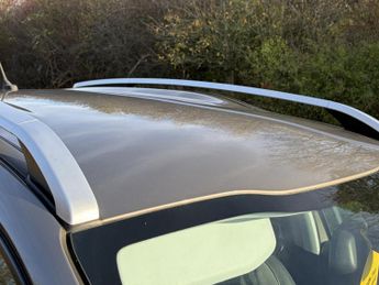 PEUGEOT 2008 1.6 e-HDi Allure