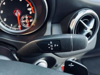 MERCEDES-BENZ GLA CLASS 1.6 GLA180 Urban Edition SUV 5dr Petrol 7G-DCT Euro 6