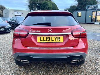 MERCEDES-BENZ GLA CLASS 1.6 GLA180 Urban Edition SUV 5dr Petrol 7G-DCT Euro 6