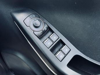 FORD PUMA 1.0T EcoBoost MHEV Titanium SUV 5dr Petrol Hybrid DCT Euro 6