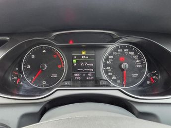 AUDI A4 2.0 TDI SE Multitronic Euro 5 (s/s) 4dr