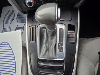 AUDI A4 2.0 TDI SE Multitronic Euro 5 (s/s) 4dr