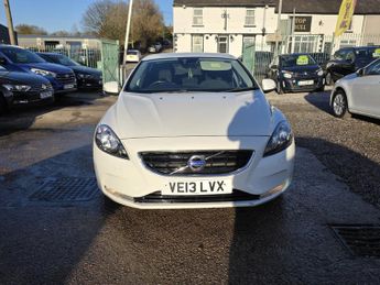 Volvo V40 1.6 D2 ES Nav