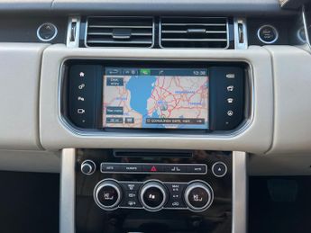LAND ROVER RANGE ROVER 3.0 TD V6 Vogue
