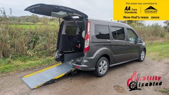 Ford Tourneo AUTO Titanium Wheelchair Access Electric Tailgate & Ramp
