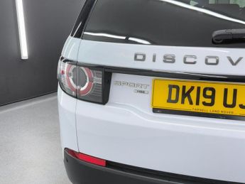 LAND ROVER DISCOVERY SPORT 2.0 TD4 Landmark Auto 4WD Euro 6 (s/s) 5dr
