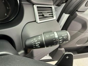 LAND ROVER DISCOVERY SPORT 2.0 TD4 Landmark Auto 4WD Euro 6 (s/s) 5dr