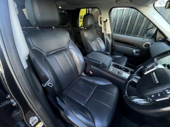 LAND ROVER DISCOVERY 2.0 SD4 SE