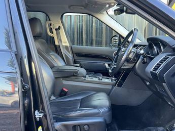 LAND ROVER DISCOVERY 2.0 SD4 SE