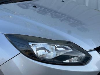 FORD FOCUS 2.0 TDCi Zetec Powershift Euro 5 5dr