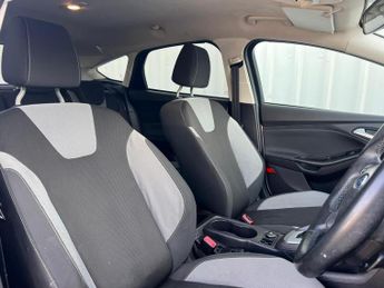 FORD FOCUS 2.0 TDCi Zetec Powershift Euro 5 5dr