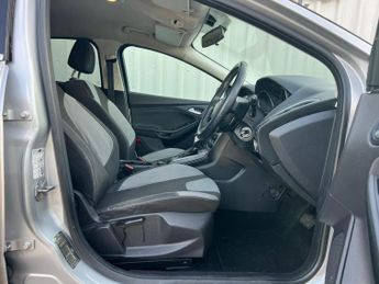 FORD FOCUS 2.0 TDCi Zetec Powershift Euro 5 5dr