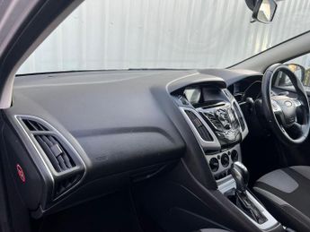 FORD FOCUS 2.0 TDCi Zetec Powershift Euro 5 5dr