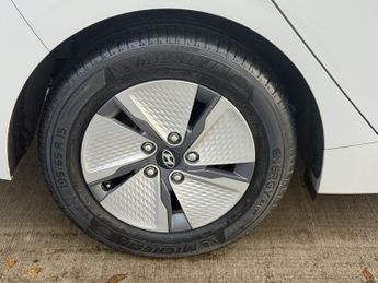 HYUNDAI IONIQ 1.6 IONIQ HEV PREM 1.6 GDI DCT MY21