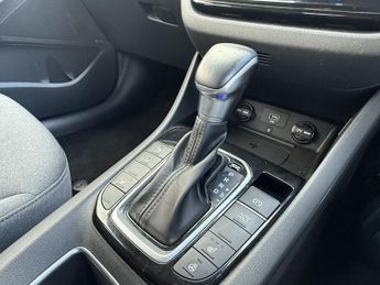 HYUNDAI IONIQ 1.6 IONIQ HEV PREM 1.6 GDI DCT MY21
