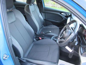 AUDI A1 2.0 TFSI 40 S line Competition Sportback S Tronic Euro 6 (s/s) 5