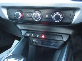 AUDI A1 2.0 TFSI 40 S line Competition Sportback S Tronic Euro 6 (s/s) 5