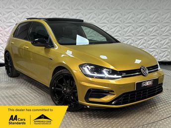 Volkswagen Golf 1.5 TSI EVO R-Line