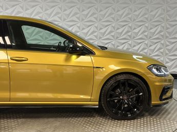 VOLKSWAGEN GOLF 1.5 TSI EVO R-Line