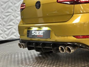 VOLKSWAGEN GOLF 1.5 TSI EVO R-Line